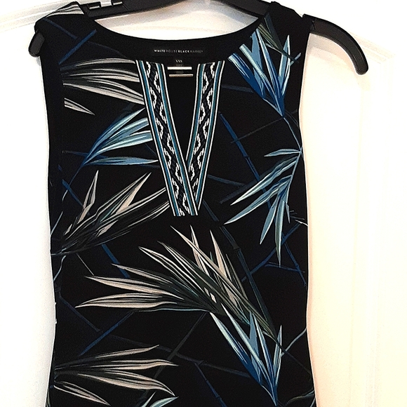 White House Black Market Dresses & Skirts - White House Black Market sheath dress XXS